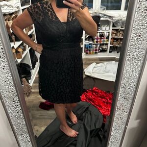 Jessica Simpson size 10 Elegant Black Lace Dress midi